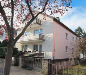 Dreifamilienhaus KfW-Effizienzhausstandard 115.